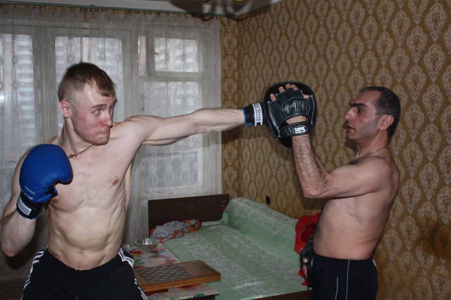 left-hook.jpg left-hook.jpg